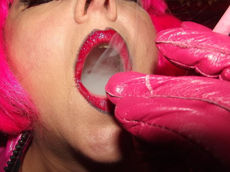 SLUT PINK