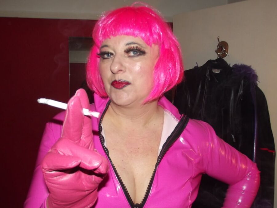 SLUT PINK
