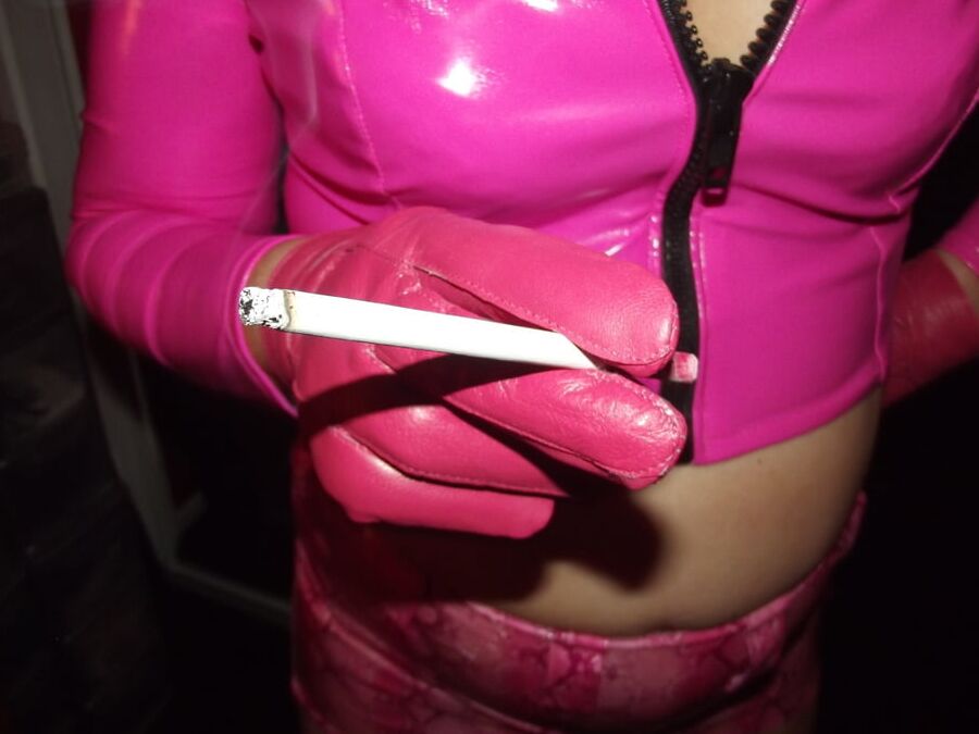SLUT PINK