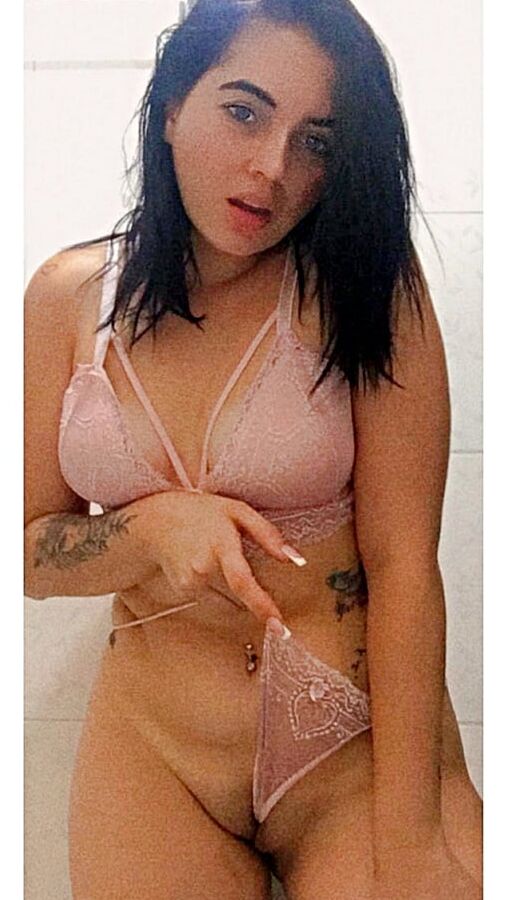 Valentina Caro