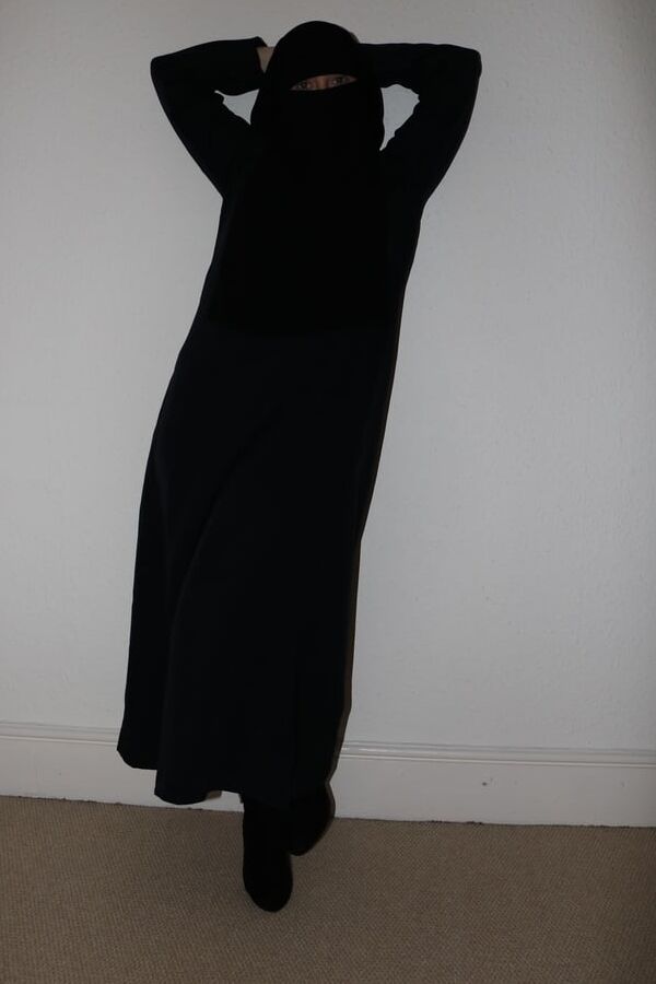 Burqa Niqab Stockings and Suspenders