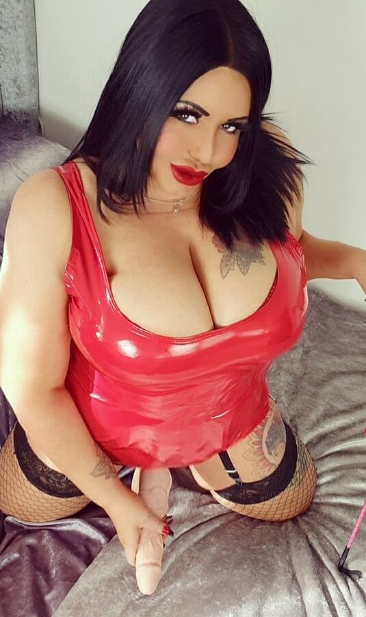 Homewrecking plumper cumslut milf gilf