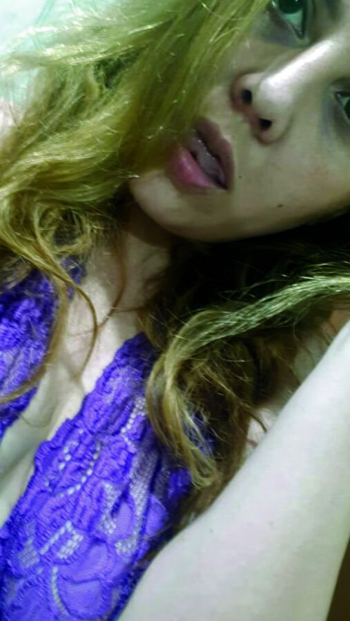 1 P amateur pics of my big latina ass tits for your cock