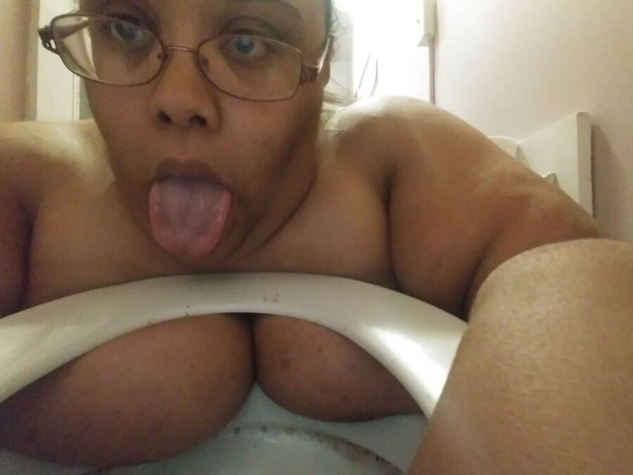 Nasty SSBBW Toilet Slut Jessica Jones