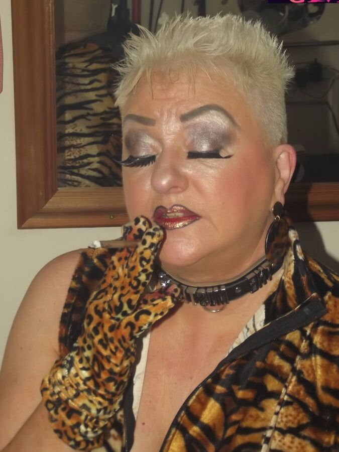 MISTRESS SMOKE PT 21