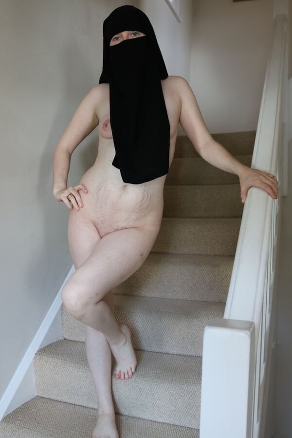 Niqab slut