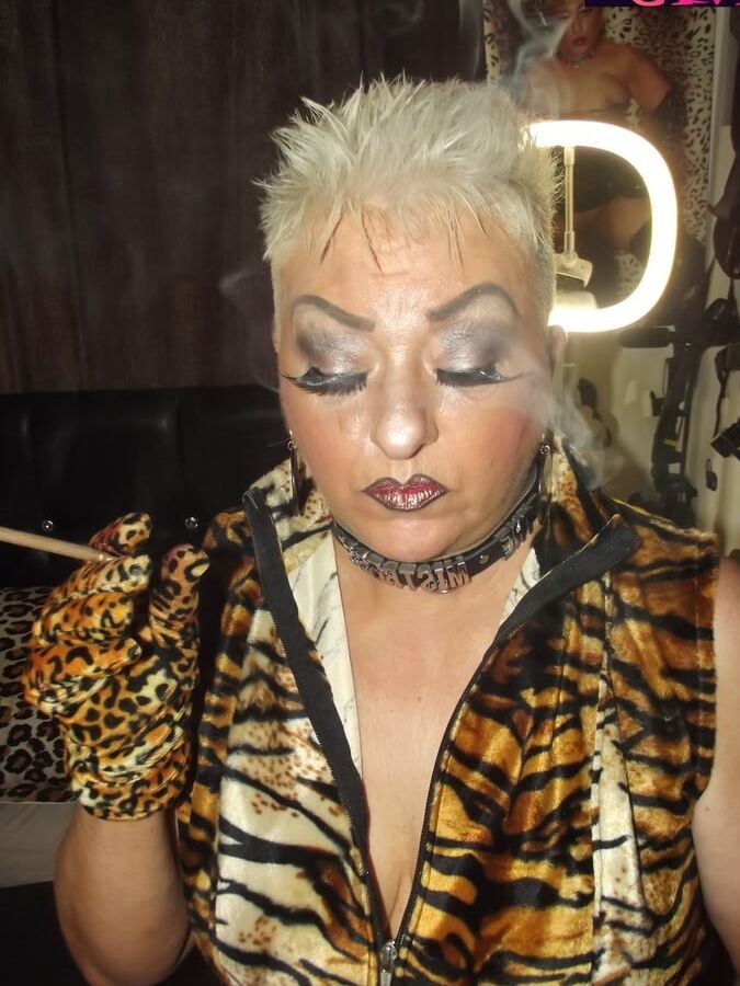 MISTRESS SMOKE PT 21