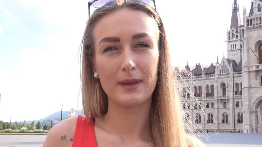GERMAN SCOUT - SKINNY FIT TEEN ELENA LUX PICKUP UND ROHER FICK