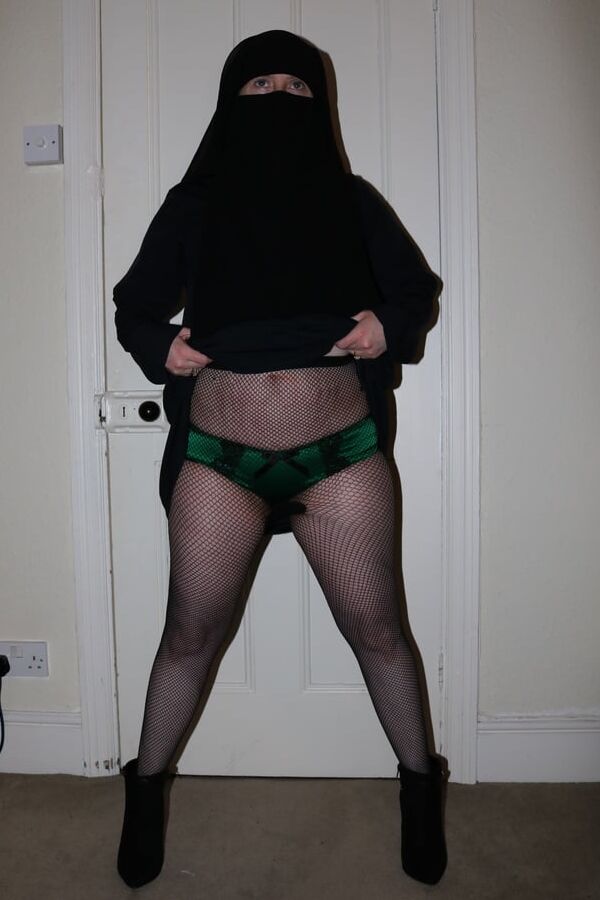 Burqa Niqab Fishnet Pantyhose