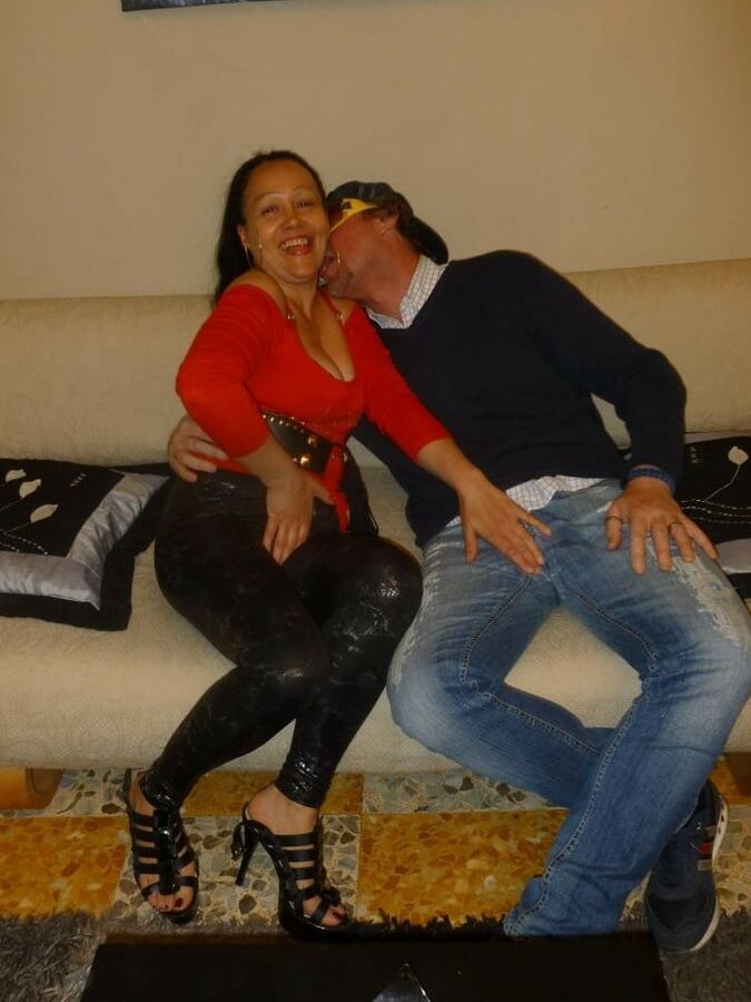 Mature Italian Woman Blowjob with New Boyfriend