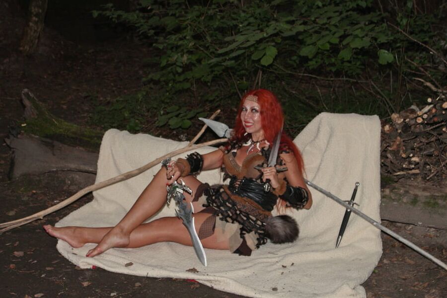 Warrior maidens on the carpet