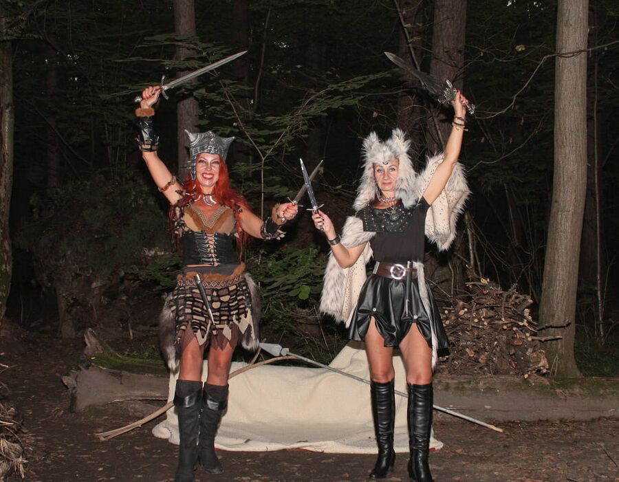 Warrior maidens on the carpet