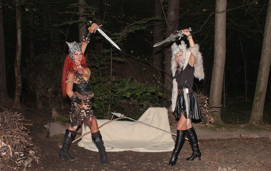 Warrior maidens on the carpet