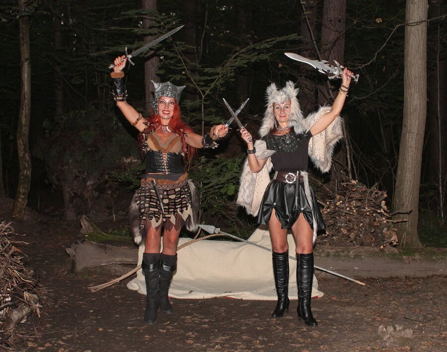 Warrior maidens on the carpet