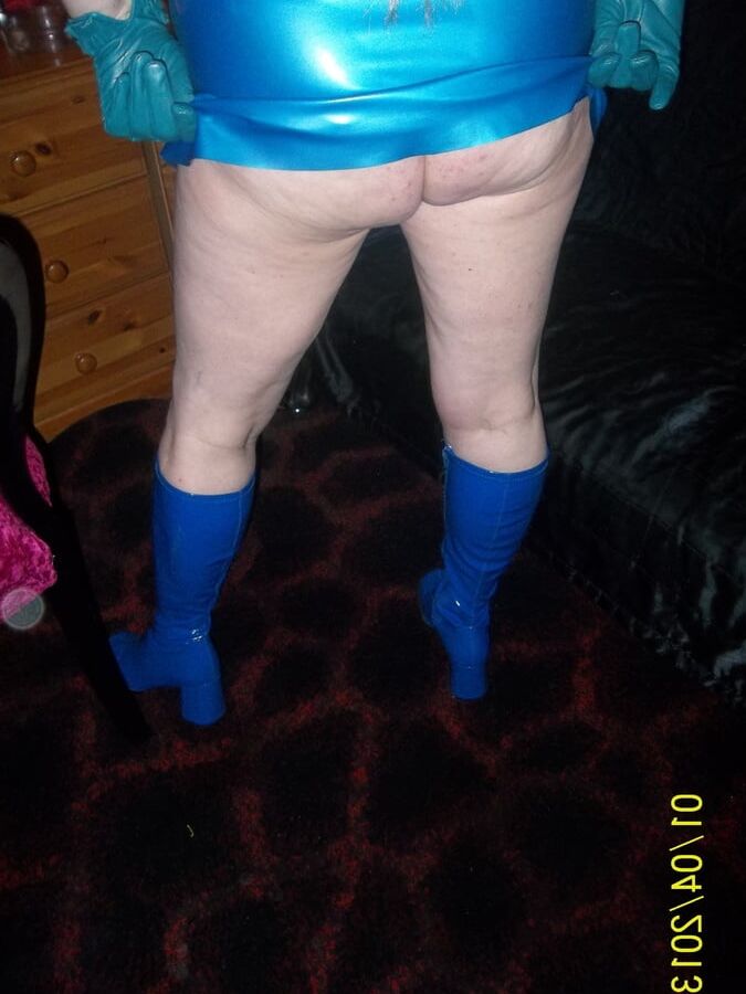 BLUE MONDAY