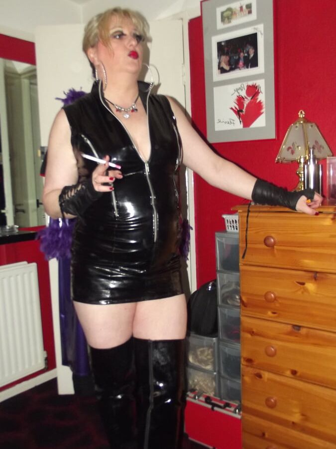 BASIC SLUT