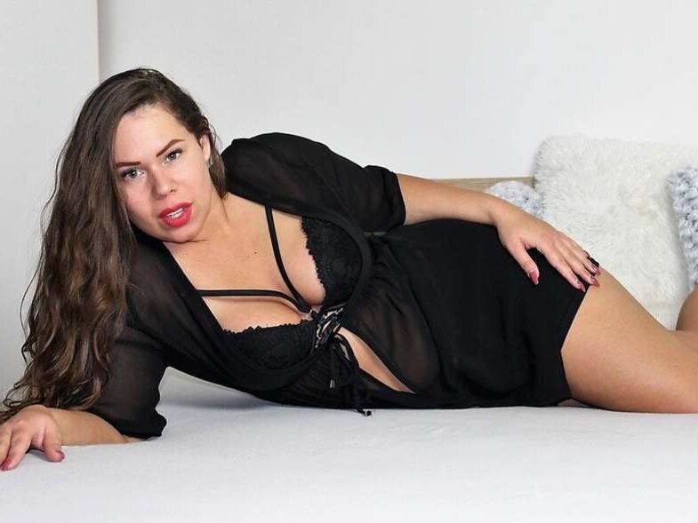 German Czech BBW Beauty Big Tits huge Ass perverted Fuckteen