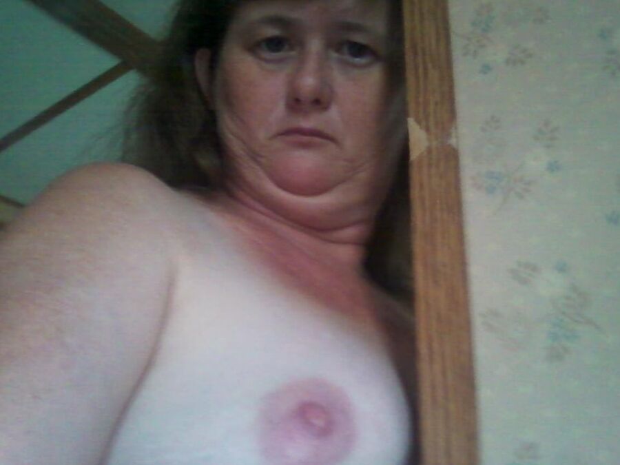 LINDY QUALLS