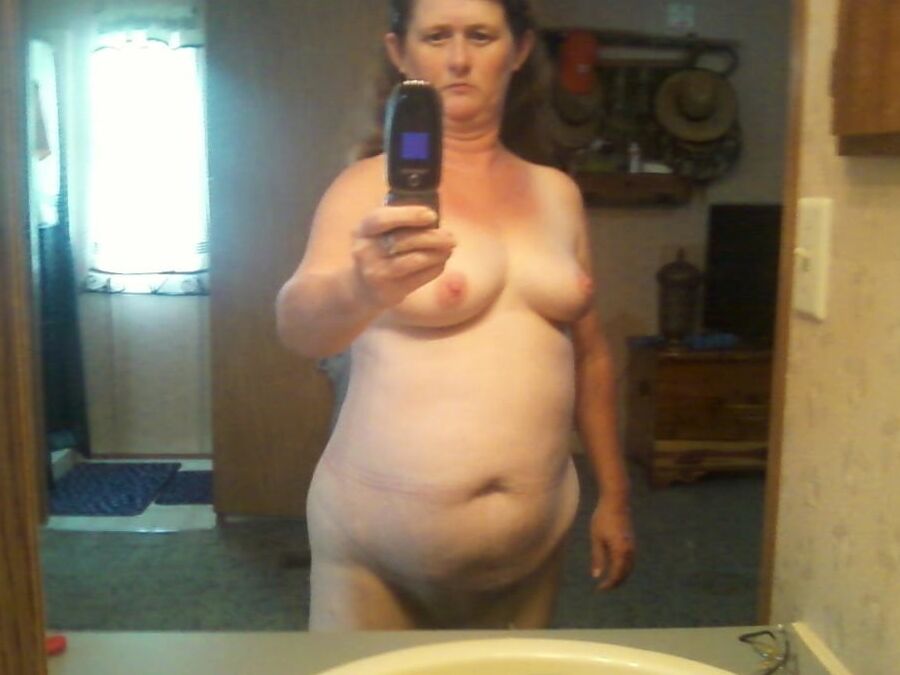 LINDY QUALLS