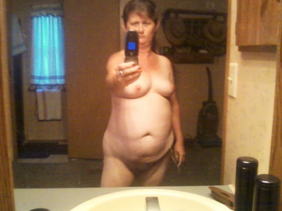 LINDY QUALLS