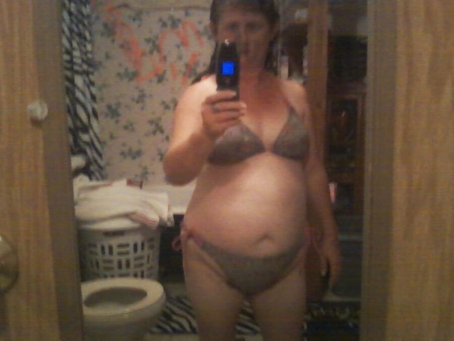 LINDY QUALLS