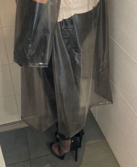 Leggings, Boots and Masturbation in Shower