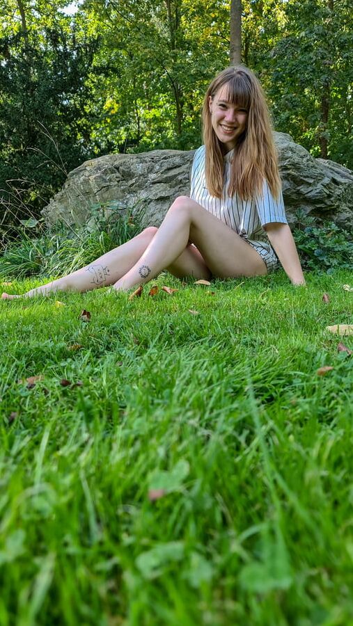 T-shirt only shoot