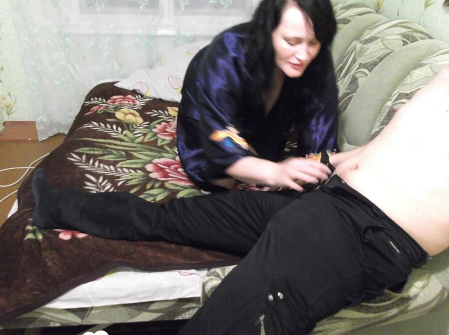 Friend's mom ambushes my stiff meat pole