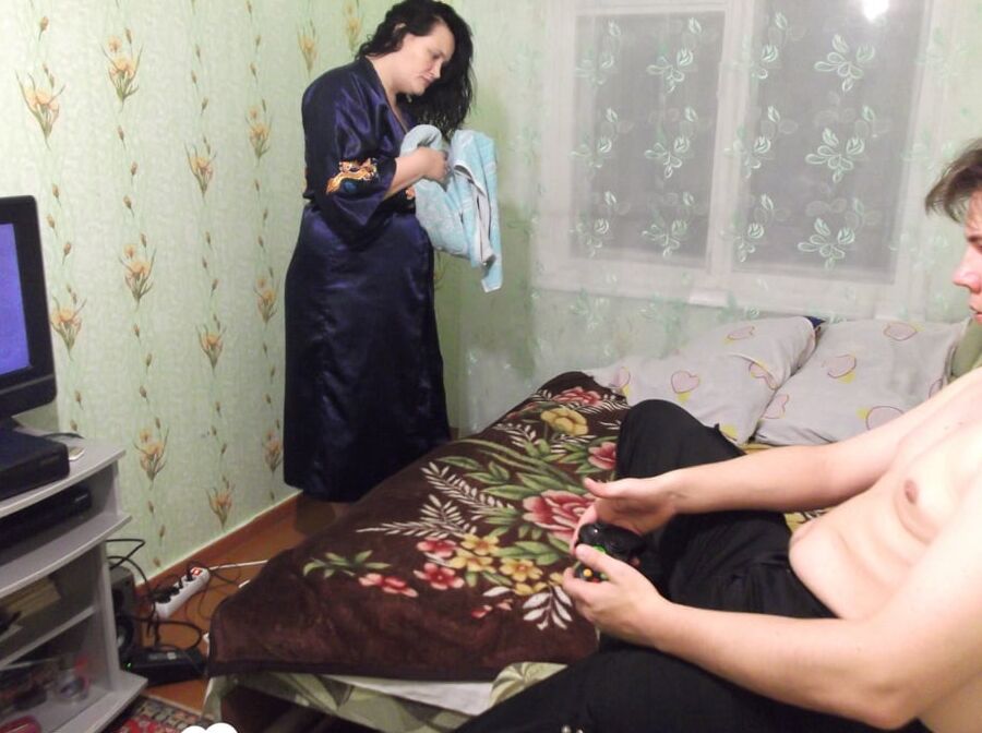 Friend's mom ambushes my stiff meat pole