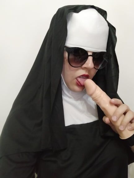 Nun