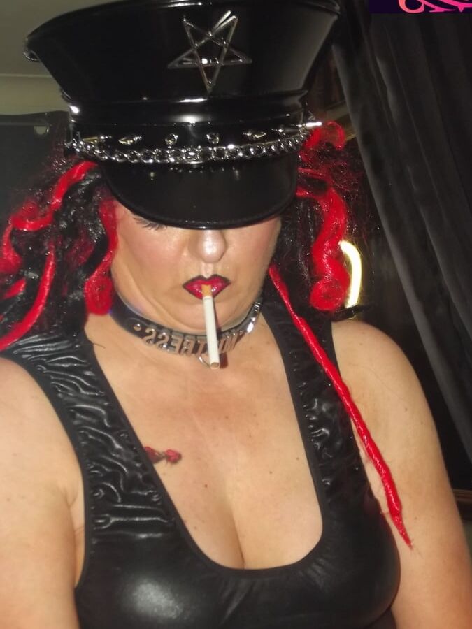 MISTRESS SMOKE PT 17