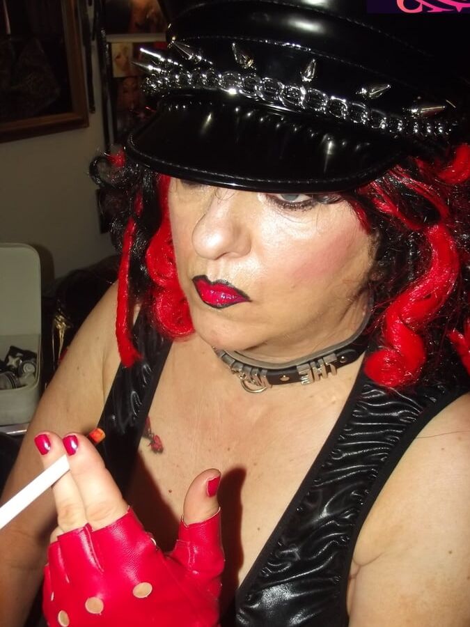 MISTRESS SMOKE PT 17