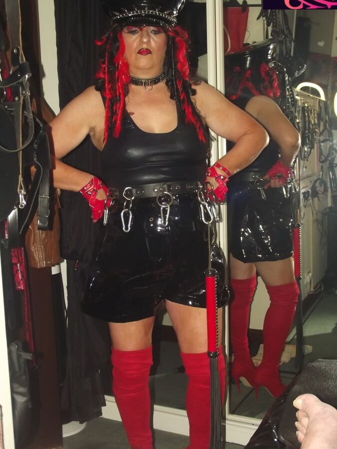 MISTRESS SMOKE PT 17