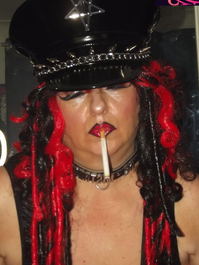MISTRESS SMOKE PT 17
