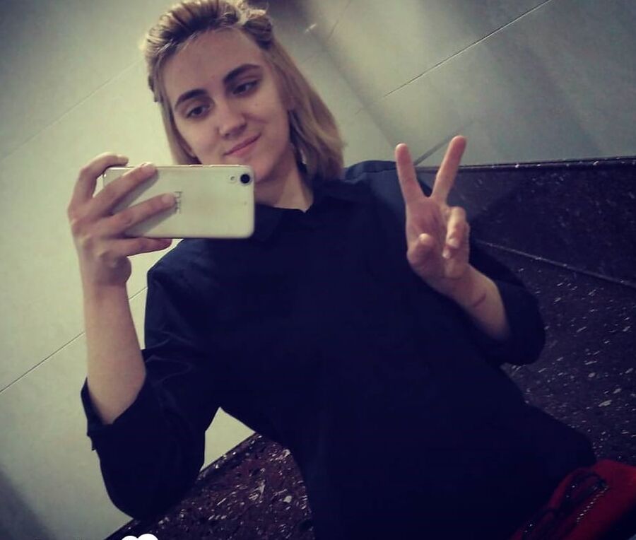 Beautiful blonde sharing some hot bathroom selfies