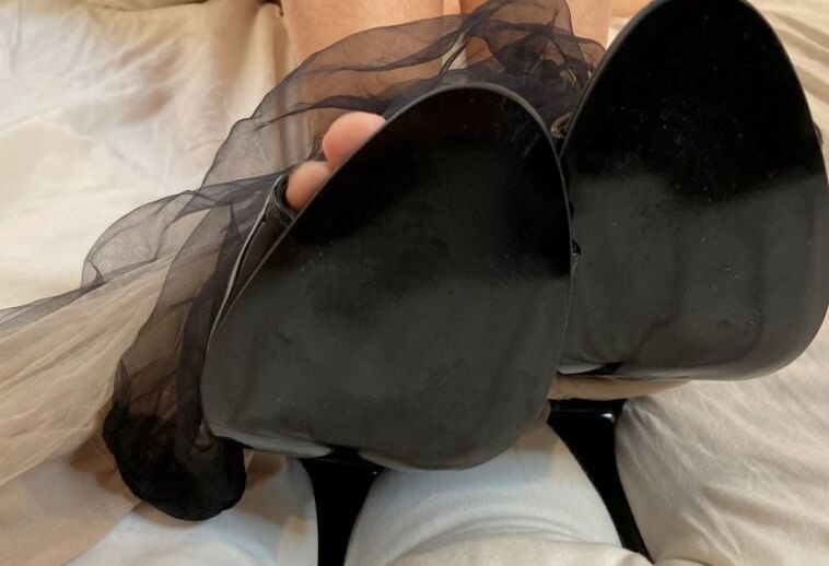 Stiletto Mules and Nylon Stockings