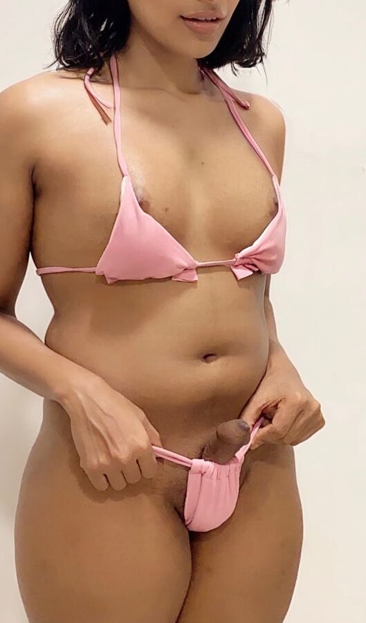 Sri Lankan trans girl