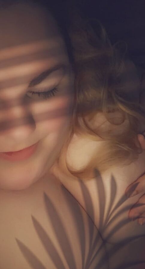SSBBW Whore Neoqlassical on Snapchat