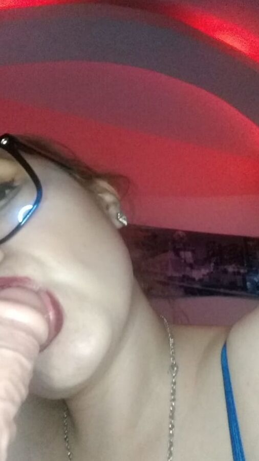 1 B amateur big ass pictures and pussy tease with dildo.