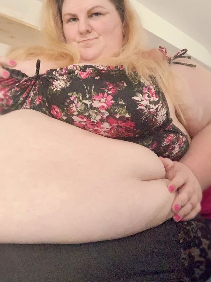 SSBBW Slut Neoqlassical on Snap