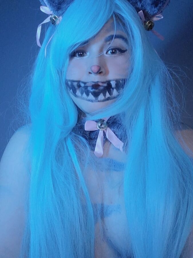 Cosplay girl