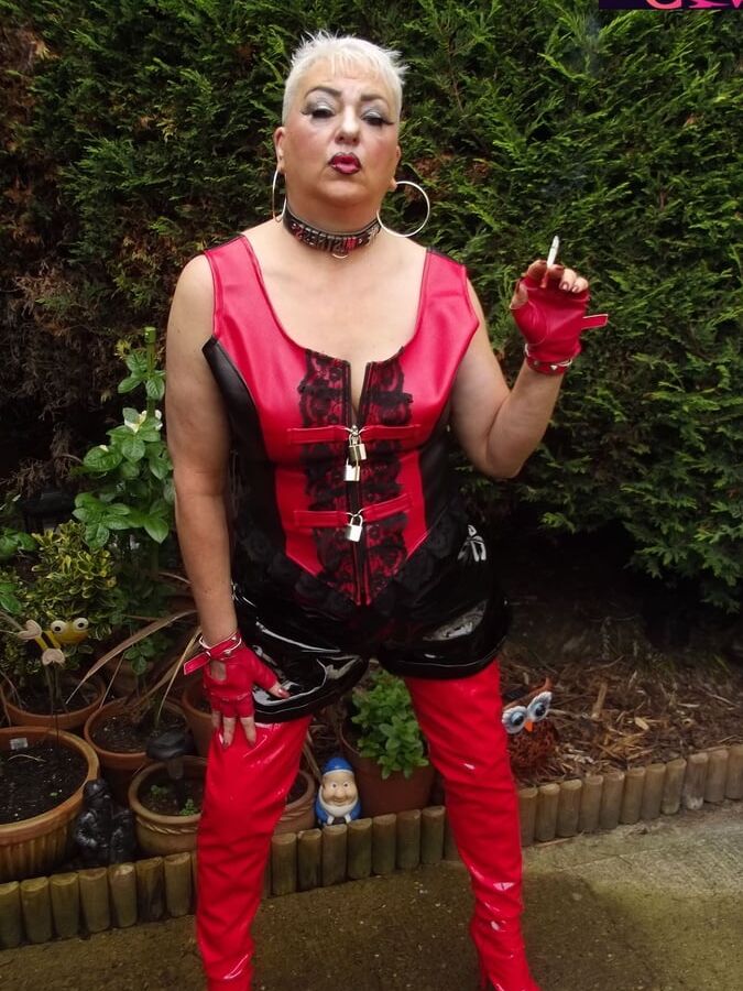 SMOKING MISTRESS PT 18