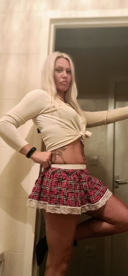 Naughty Hottie