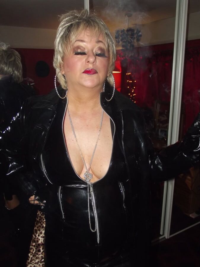PVC SUNDAY