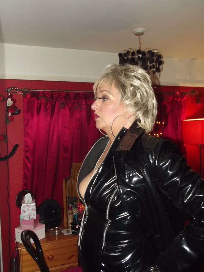PVC SUNDAY