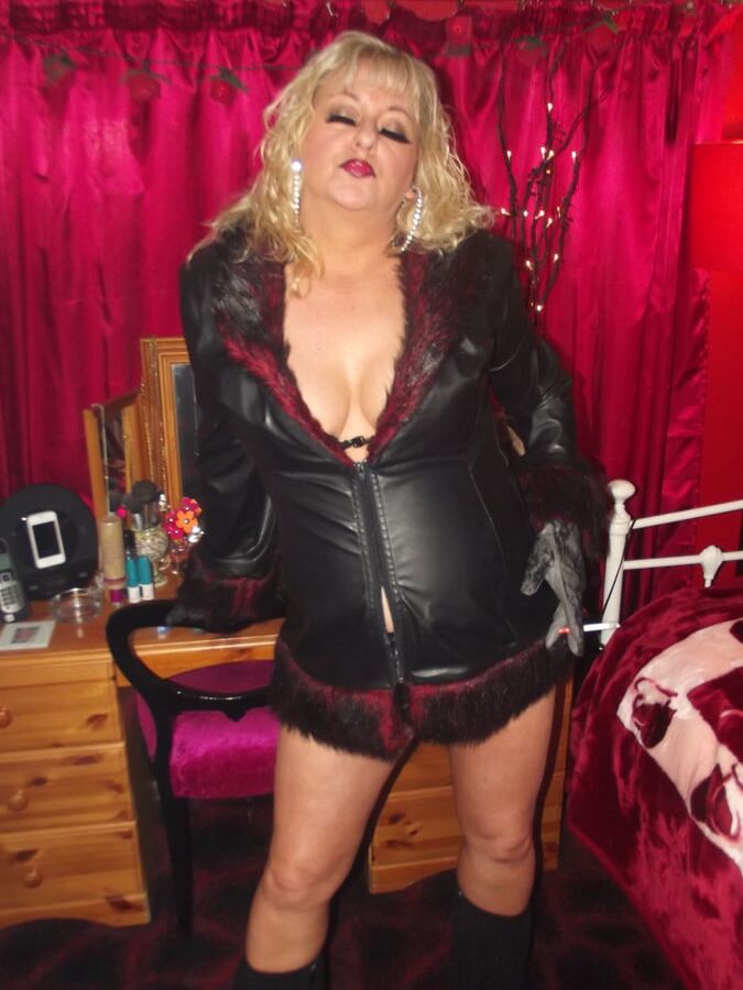 WEDNESDAY NEED SMOKE SEX SPUNK