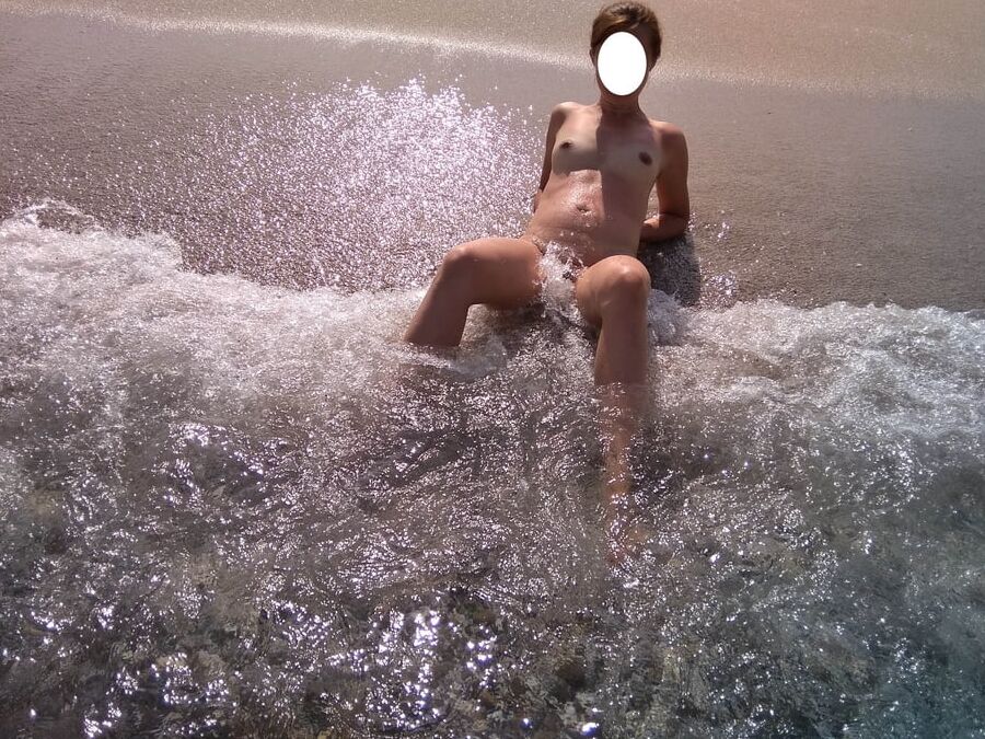 Sea and Anna Perv