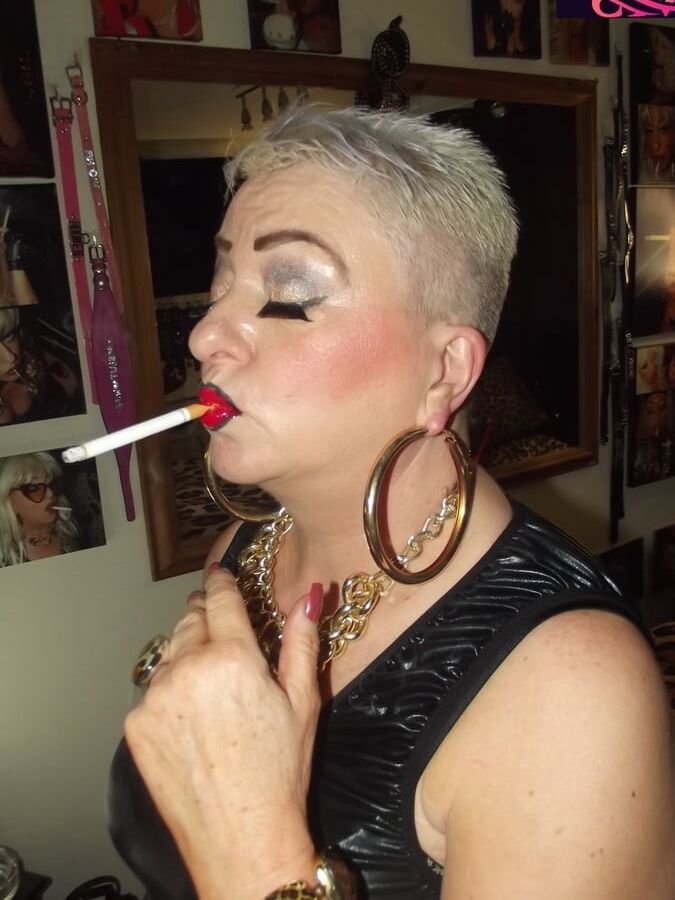 HOOKER WIFE