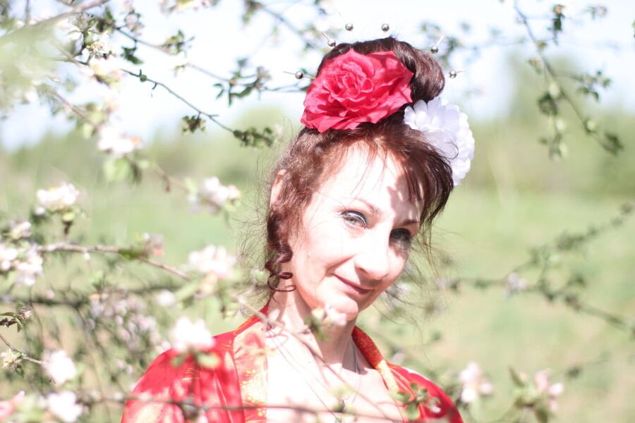 Geisha Style near white flower