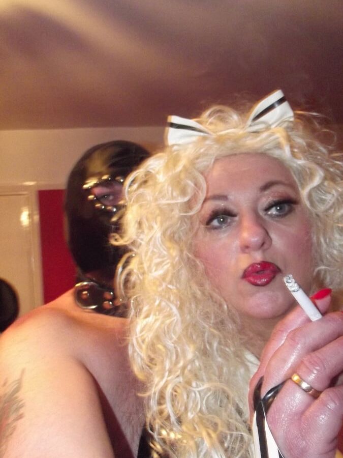 HIGH WHORE